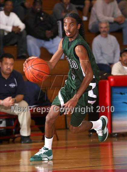 Thumbnail 1 in Cabrillo vs. North Torrance (Seahawk Classic) photogallery.