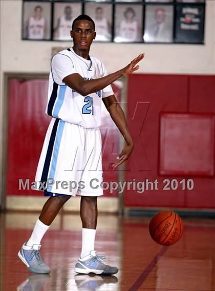 Thumbnail 2 in Cabrillo vs. North Torrance (Seahawk Classic) photogallery.