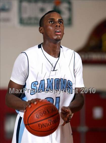 Thumbnail 2 in Cabrillo vs. North Torrance (Seahawk Classic) photogallery.