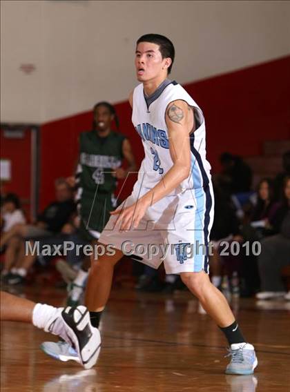 Thumbnail 3 in Cabrillo vs. North Torrance (Seahawk Classic) photogallery.