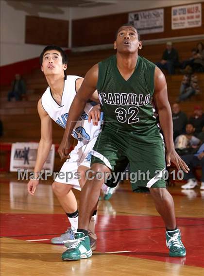 Thumbnail 1 in Cabrillo vs. North Torrance (Seahawk Classic) photogallery.