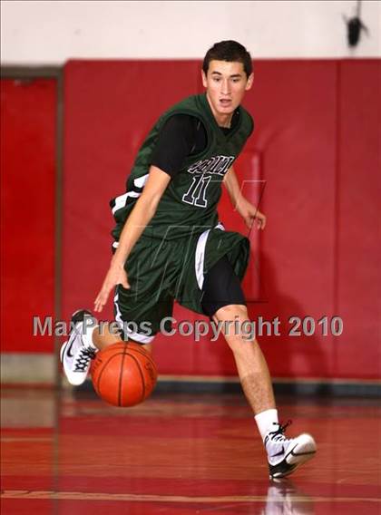 Thumbnail 2 in Cabrillo vs. North Torrance (Seahawk Classic) photogallery.