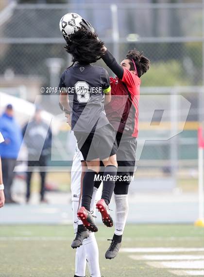 Thumbnail 1 in Robert F. Kennedy Community vs. Smidt Tech (CIF LACS D3 Final) photogallery.