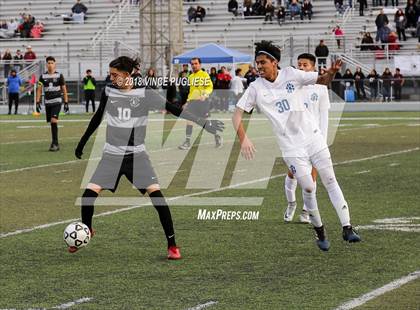 Thumbnail 3 in Robert F. Kennedy Community vs. Smidt Tech (CIF LACS D3 Final) photogallery.