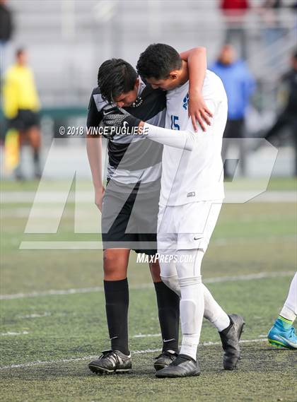 Thumbnail 1 in Robert F. Kennedy Community vs. Smidt Tech (CIF LACS D3 Final) photogallery.