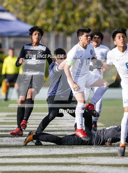 Thumbnail 1 in Robert F. Kennedy Community vs. Smidt Tech (CIF LACS D3 Final) photogallery.