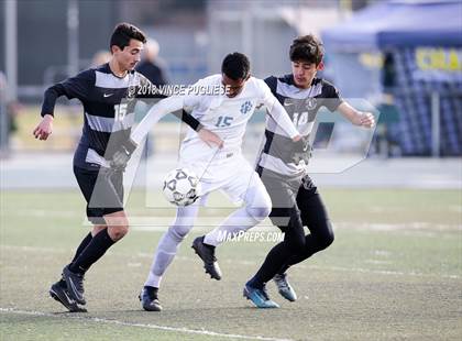 Thumbnail 3 in Robert F. Kennedy Community vs. Smidt Tech (CIF LACS D3 Final) photogallery.