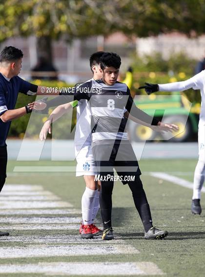 Thumbnail 1 in Robert F. Kennedy Community vs. Smidt Tech (CIF LACS D3 Final) photogallery.