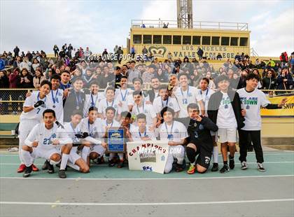 Thumbnail 1 in Robert F. Kennedy Community vs. Smidt Tech (CIF LACS D3 Final) photogallery.