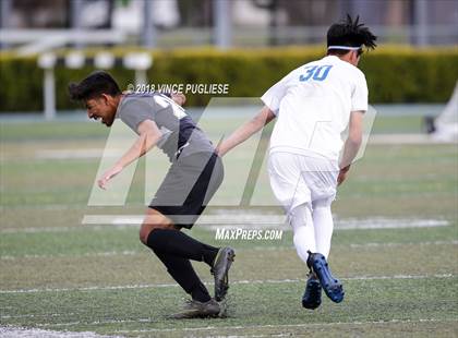 Thumbnail 3 in Robert F. Kennedy Community vs. Smidt Tech (CIF LACS D3 Final) photogallery.