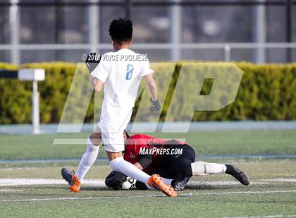 Thumbnail 3 in Robert F. Kennedy Community vs. Smidt Tech (CIF LACS D3 Final) photogallery.