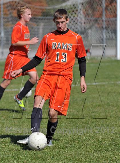 Thumbnail 1 in Mt. Vernon vs Marion (Class 2A Regional Finals) photogallery.