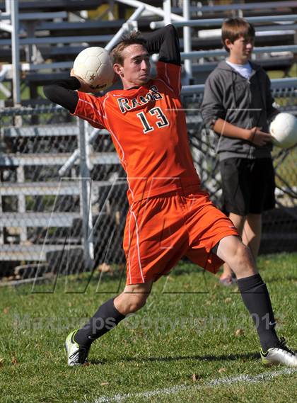 Thumbnail 2 in Mt. Vernon vs Marion (Class 2A Regional Finals) photogallery.