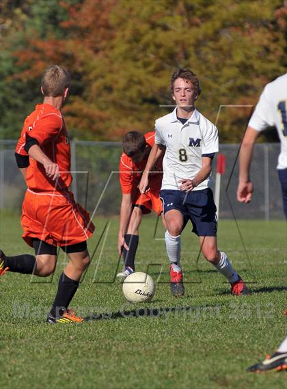 Thumbnail 2 in Mt. Vernon vs Marion (Class 2A Regional Finals) photogallery.