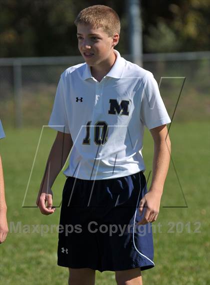 Thumbnail 3 in Mt. Vernon vs Marion (Class 2A Regional Finals) photogallery.