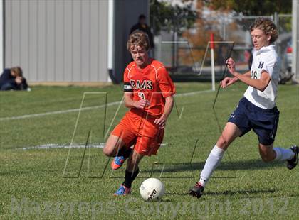 Thumbnail 2 in Mt. Vernon vs Marion (Class 2A Regional Finals) photogallery.