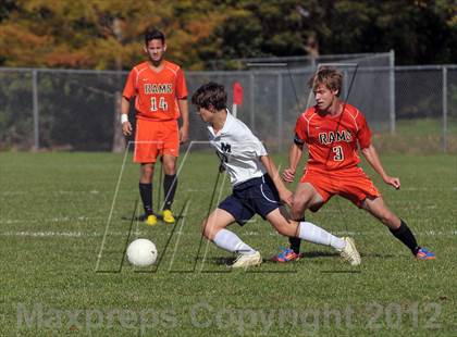 Thumbnail 3 in Mt. Vernon vs Marion (Class 2A Regional Finals) photogallery.