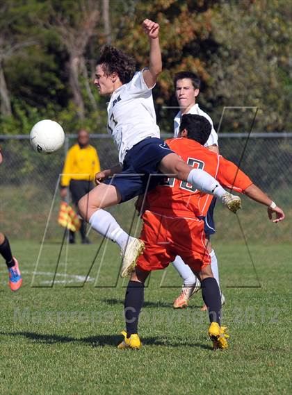 Thumbnail 3 in Mt. Vernon vs Marion (Class 2A Regional Finals) photogallery.
