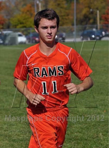 Thumbnail 2 in Mt. Vernon vs Marion (Class 2A Regional Finals) photogallery.