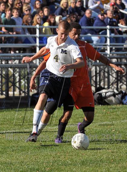 Thumbnail 2 in Mt. Vernon vs Marion (Class 2A Regional Finals) photogallery.