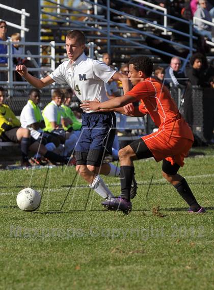 Thumbnail 3 in Mt. Vernon vs Marion (Class 2A Regional Finals) photogallery.