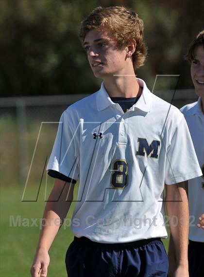 Thumbnail 2 in Mt. Vernon vs Marion (Class 2A Regional Finals) photogallery.