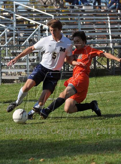 Thumbnail 2 in Mt. Vernon vs Marion (Class 2A Regional Finals) photogallery.