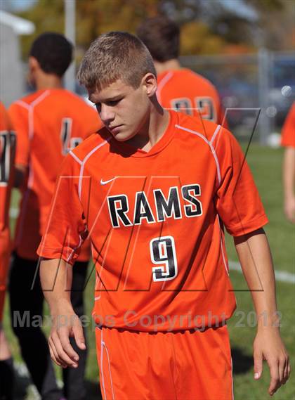 Thumbnail 1 in Mt. Vernon vs Marion (Class 2A Regional Finals) photogallery.