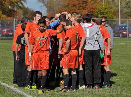 Thumbnail 3 in Mt. Vernon vs Marion (Class 2A Regional Finals) photogallery.