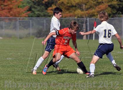 Thumbnail 3 in Mt. Vernon vs Marion (Class 2A Regional Finals) photogallery.