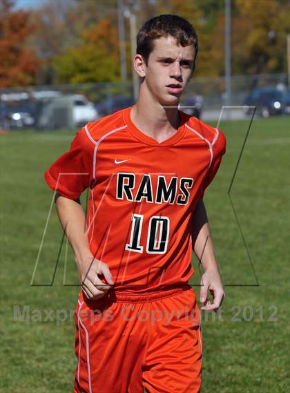 Thumbnail 1 in Mt. Vernon vs Marion (Class 2A Regional Finals) photogallery.