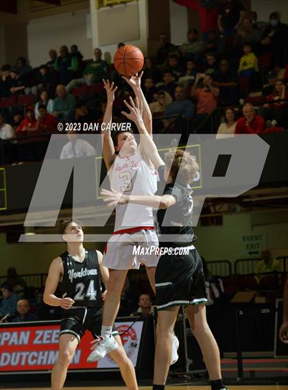 Thumbnail 3 in Tappan Zee vs. Yorktown (NYSPHSAA Section 1 Class A Semifinal) photogallery.