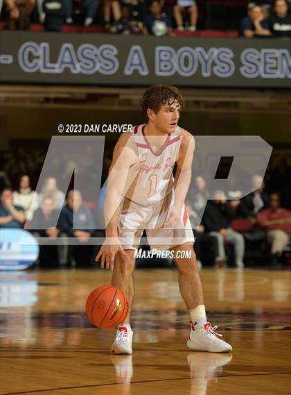 Thumbnail 2 in Tappan Zee vs. Yorktown (NYSPHSAA Section 1 Class A Semifinal) photogallery.