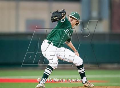 Thumbnail 1 in Strake Jesuit vs Deer Park (UIL 6A Regional Semifinal) photogallery.