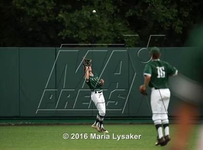 Thumbnail 2 in Strake Jesuit vs Deer Park (UIL 6A Regional Semifinal) photogallery.