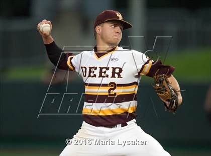 Thumbnail 2 in Strake Jesuit vs Deer Park (UIL 6A Regional Semifinal) photogallery.