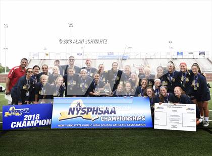 Thumbnail 2 in Honeoye Falls-Lima vs. Cold Spring Harbor (NYSPHSAA Class C Final) photogallery.