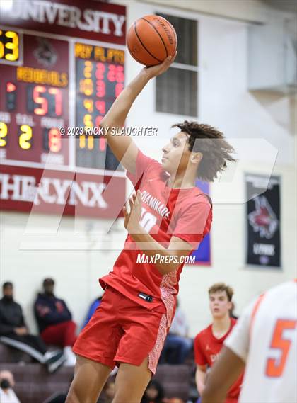 Thumbnail 3 in Chaminade vs. East St. Louis photogallery.