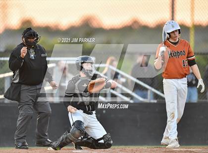 Thumbnail 2 in Hutto @ Vandegrift photogallery.