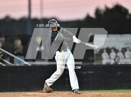 Thumbnail 2 in Hutto @ Vandegrift photogallery.