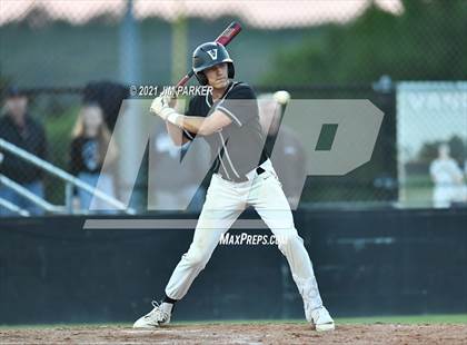 Thumbnail 3 in Hutto @ Vandegrift photogallery.