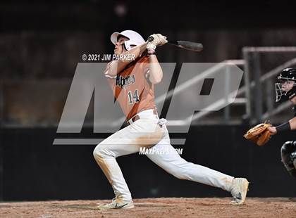 Thumbnail 1 in Hutto @ Vandegrift photogallery.