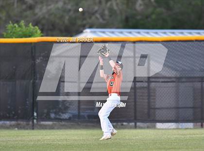 Thumbnail 3 in Hutto @ Vandegrift photogallery.