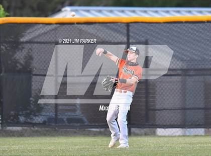 Thumbnail 1 in Hutto @ Vandegrift photogallery.