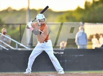 Thumbnail 1 in Hutto @ Vandegrift photogallery.