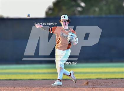 Thumbnail 1 in Hutto @ Vandegrift photogallery.