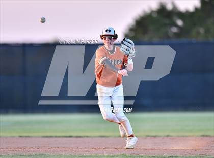 Thumbnail 2 in Hutto @ Vandegrift photogallery.