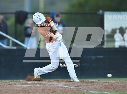 Thumbnail 1 in Hutto @ Vandegrift photogallery.