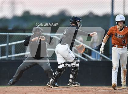 Thumbnail 3 in Hutto @ Vandegrift photogallery.