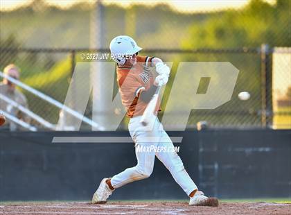 Thumbnail 2 in Hutto @ Vandegrift photogallery.